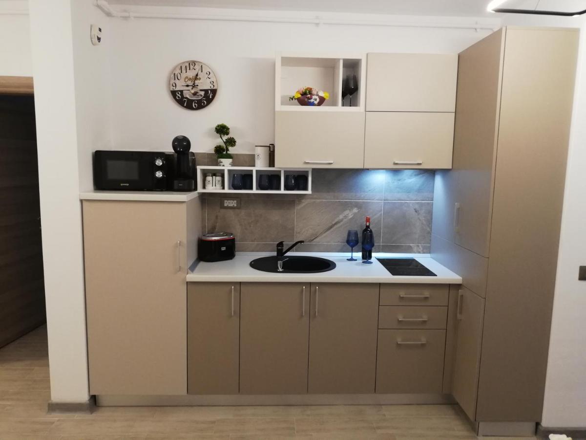 LUXURY KLN Mamaia Nord Năvodari Exterior foto