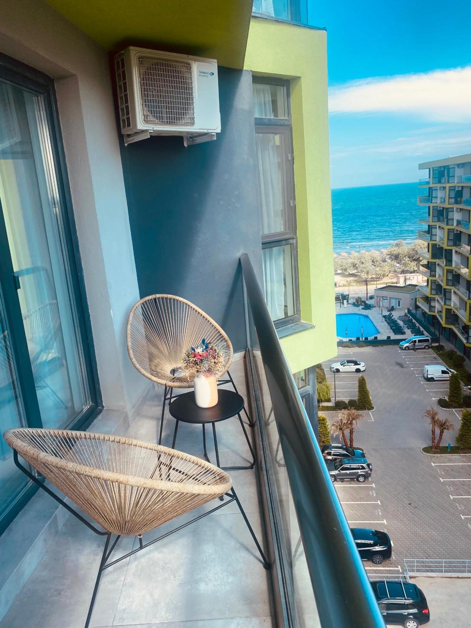LUXURY KLN Mamaia Nord Năvodari Exterior foto